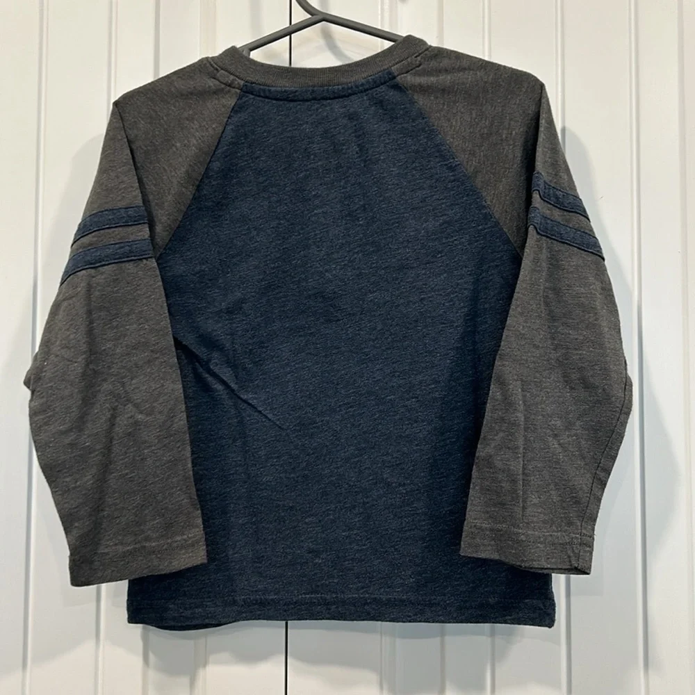 The Children's Place Long Sleeve Blue and Gray Henley Tee